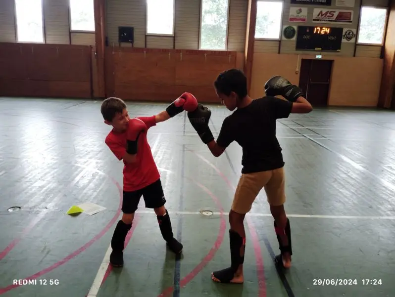 Club de kickboxing à bergerac, photo de groupe